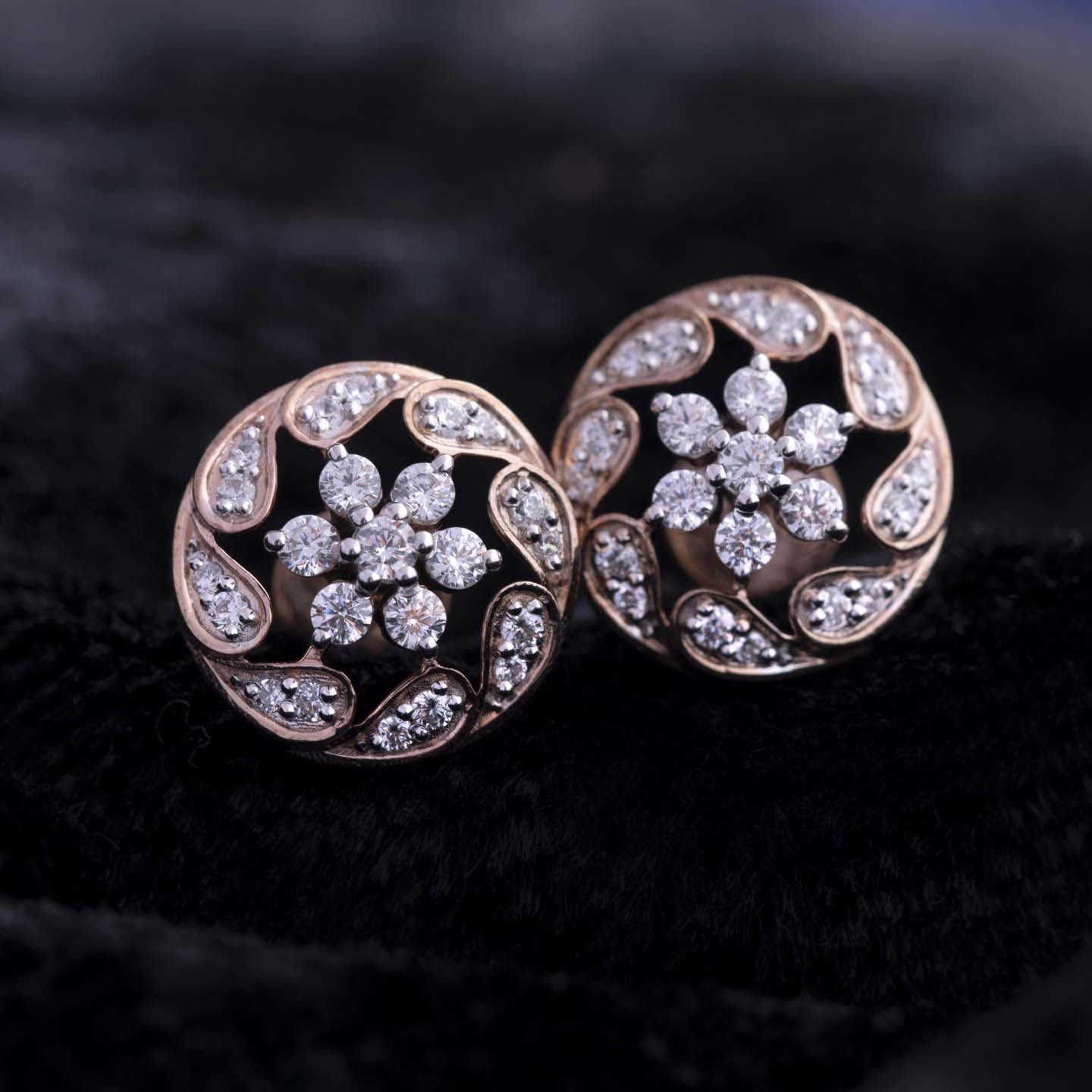 Round Design Silver Earring