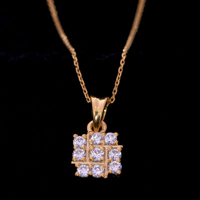 Eloquent Diamond Pendant Necklace
